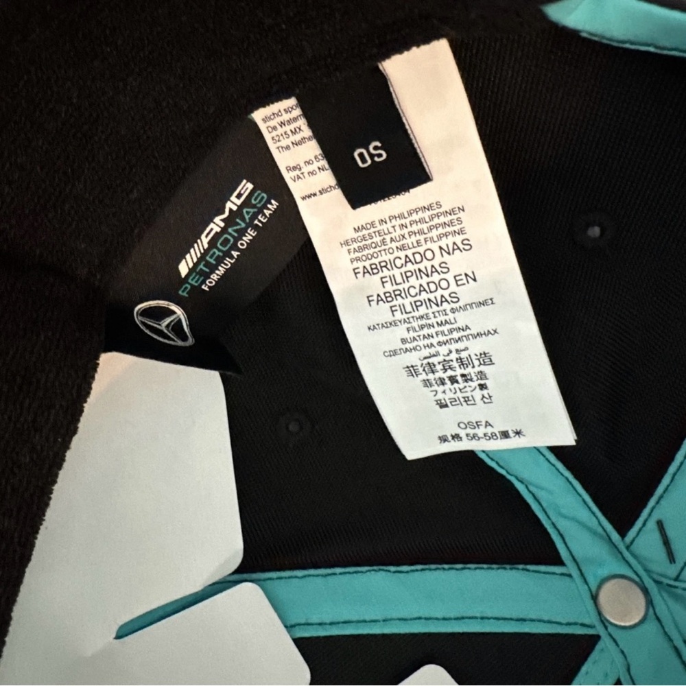 Mercedes AMG Petronas Formula 1 hat - Picture 5 of 7
